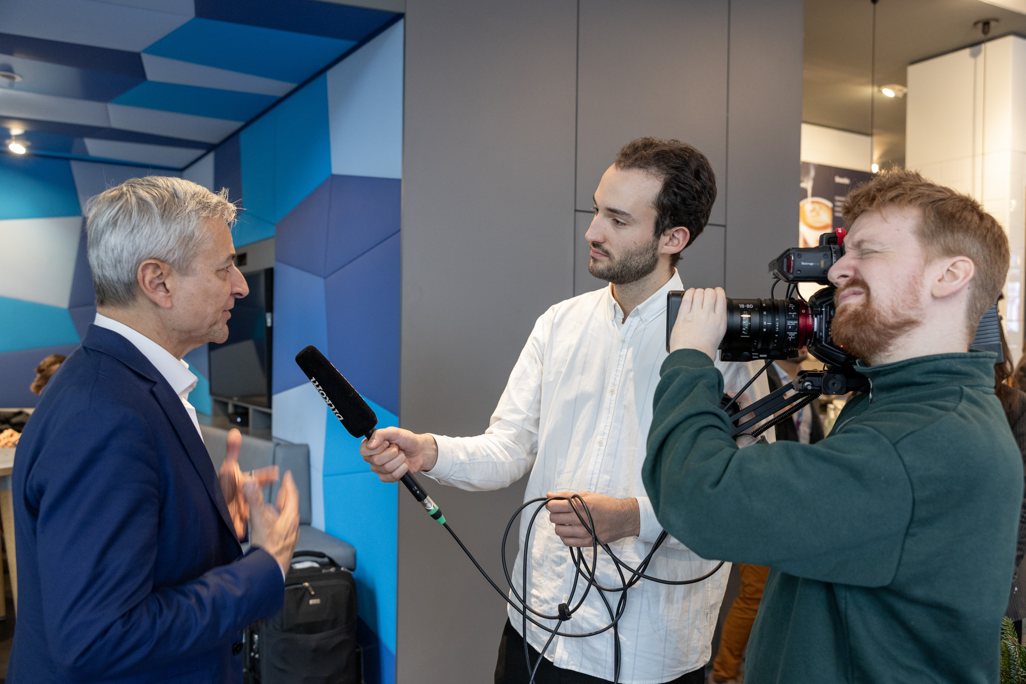 Interview-Aufnahme mit Jean-Philippe Courtois (Executive Vice President and President, National Transformation Partnerships, Microsoft)